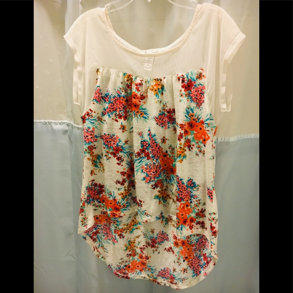Women’s Top/ Shirt